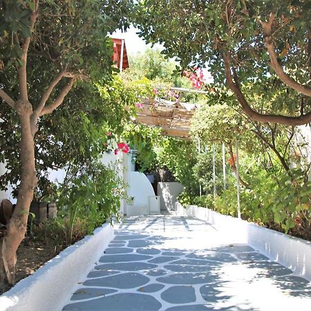 Pension Ioanna Adamantas  Esterno foto